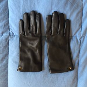 Coach leather gloves